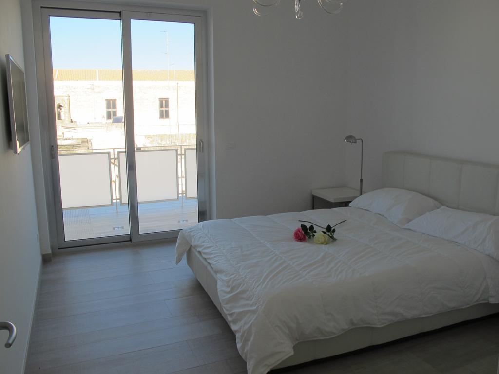 Ferienwohnung Penthouse Santa Croce Lecce Zimmer foto